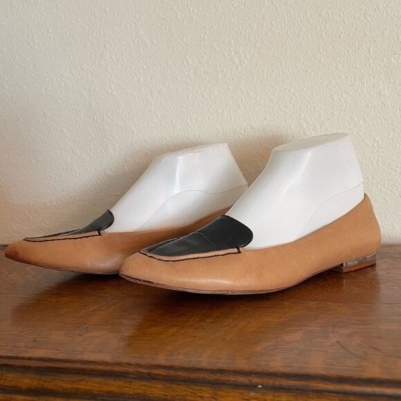 Coach Leather Flats‎ - Picture 8 of 9